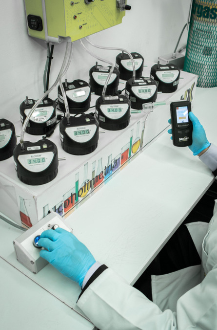 Laboratorio-Alcoholimetría Alcoholímetros distribución autorizada Colombia